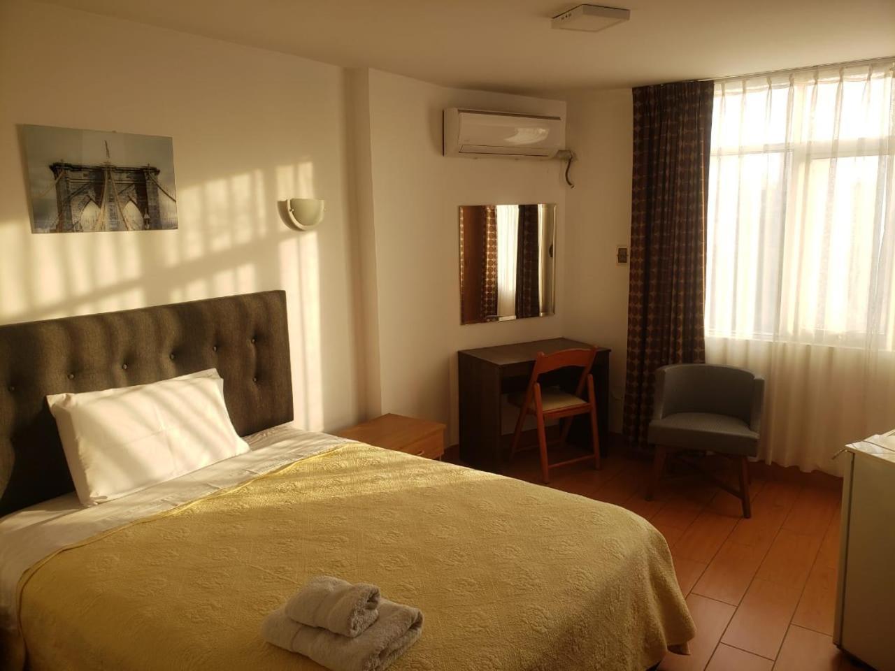 Hotel Libertad Pacasmayo Exterior photo